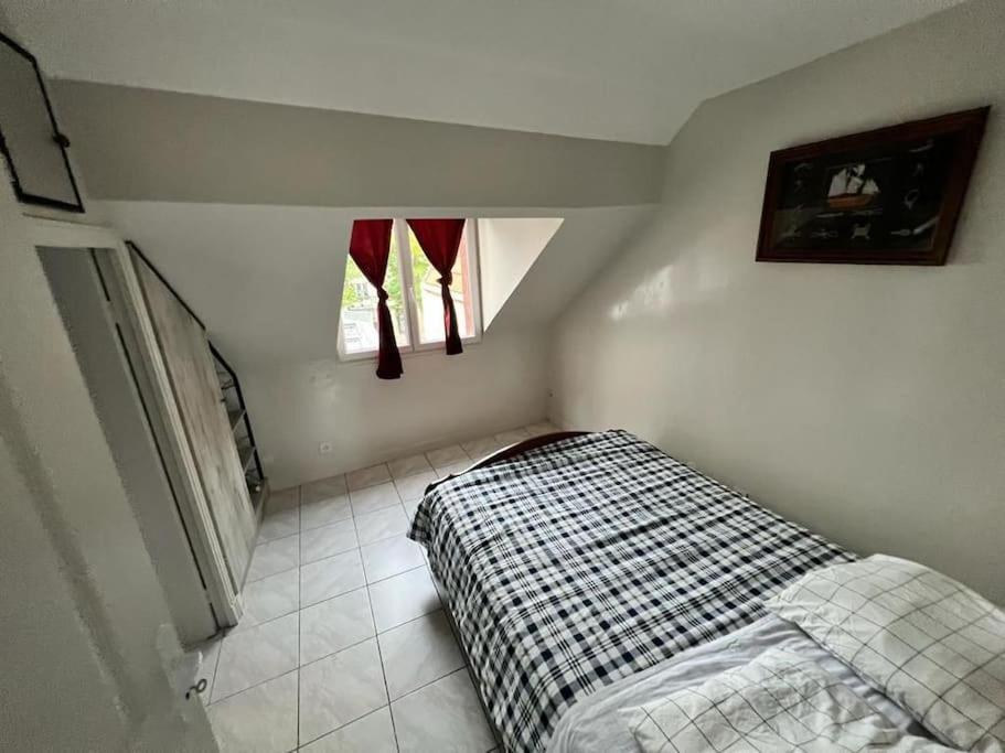 Appartement Meuble Венсен Экстерьер фото